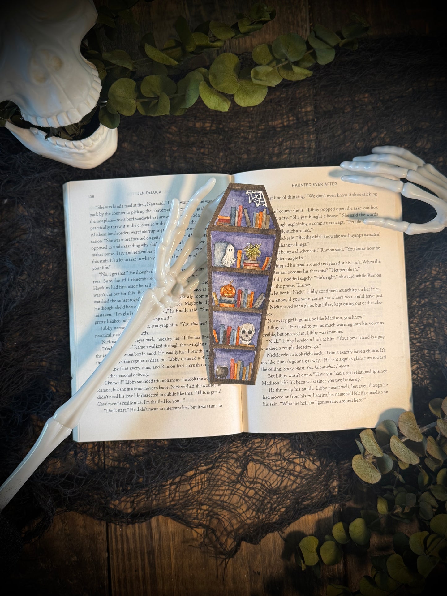 Halloween Bookshelf Bookmark